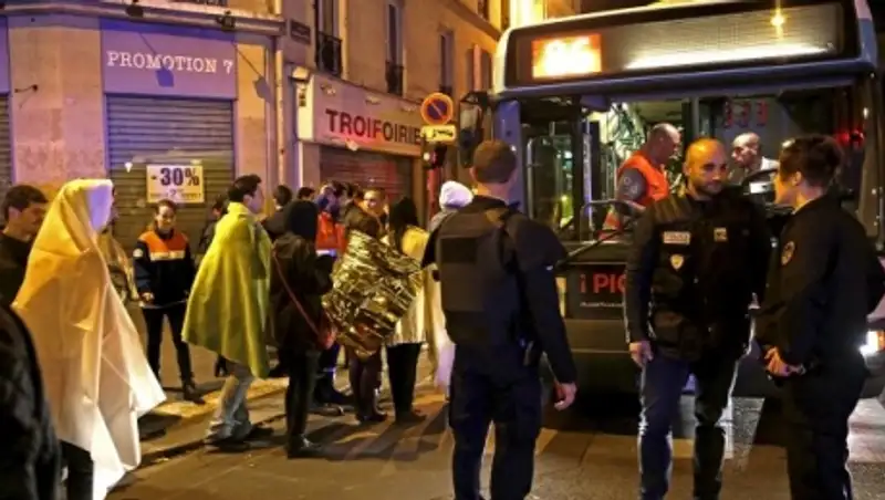 Политолог: теракты в Париже являются провалом для спецслужб