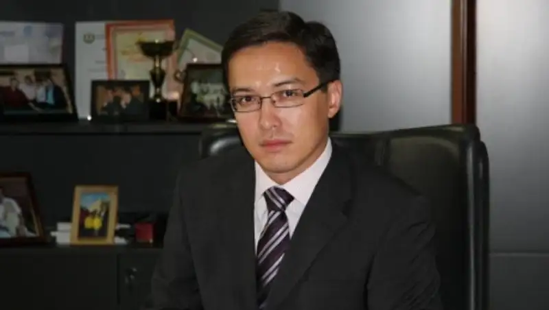 Назарбаев предлагает одобрить кандидатуру Данияра Акишева на пост главы Нацбанка РК