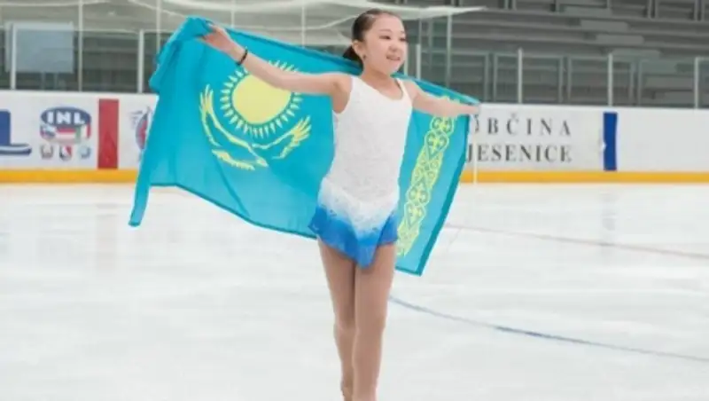 Видеподборку выступлений фигуристки Элизабет Турсынбаевой комментирует заслуженный тренер РК