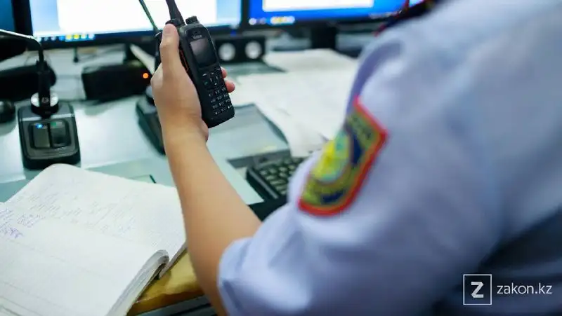 В Нур-Султане уволился полицейский, «превративший» адвоката в обвиняемую