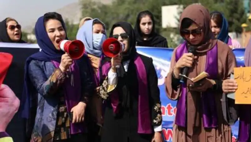 Талибы согласились дать женщинам посты в правительстве