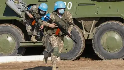 армия стратегия Казахстан