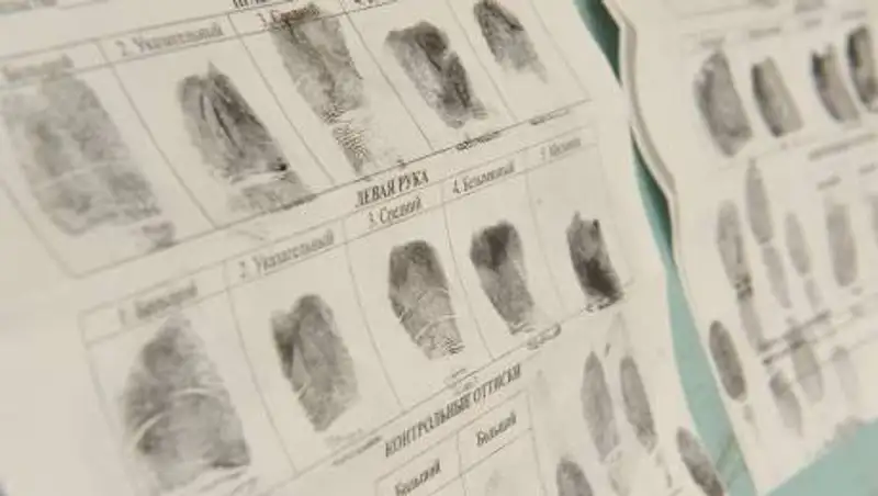 Казахстанцев задержали в Кыргызстане при попытке провоза праворульных авто