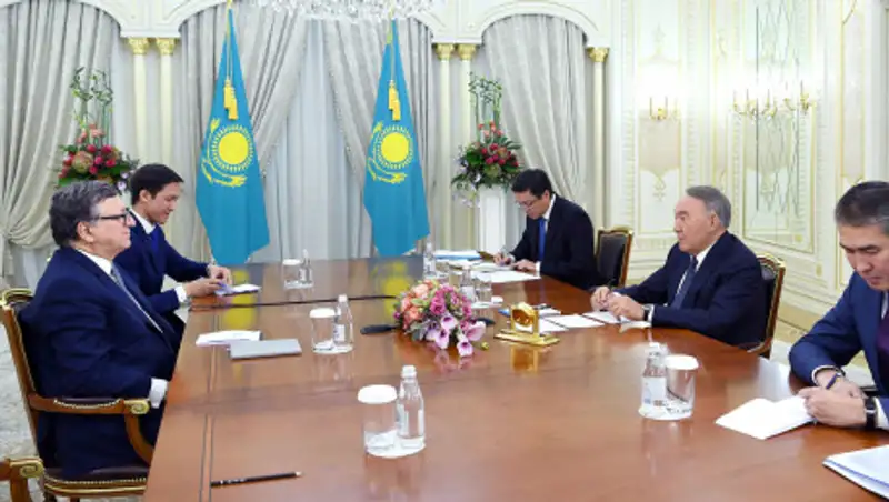 Елбасы встретился с экс-председателем Еврокомиссии Жозе Мануэлем Баррозу