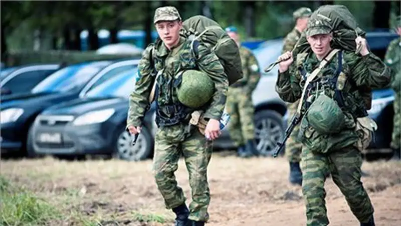 У западных границ России начались учения ВДВ