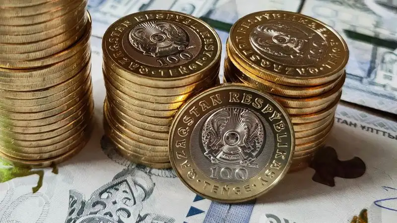 Сотрудница  "АлматыЭнергоСбыта" присваивала деньги жителей трех сел в Алматинской области