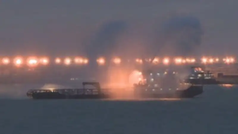 Парад кораблей провели в честь 170-летнего юбилея Форт-Шевченко