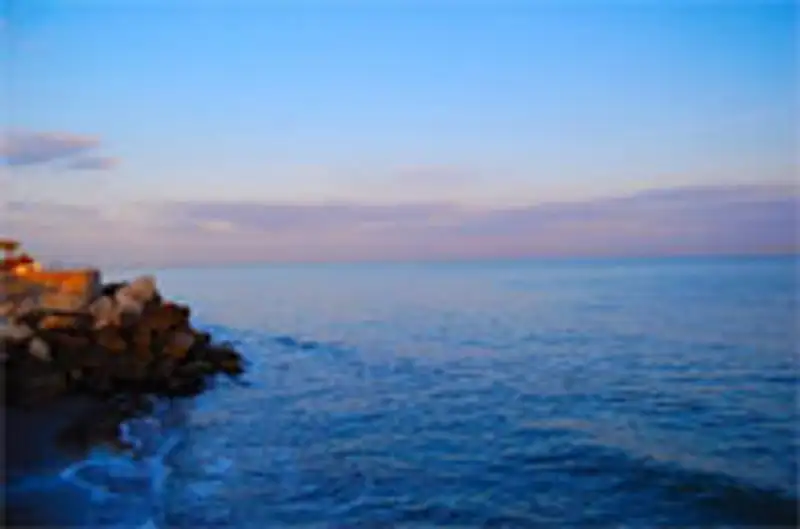 На повестке дня остается вопрос о прохождении государственной границы на Каспийском море - Е.Казыханов