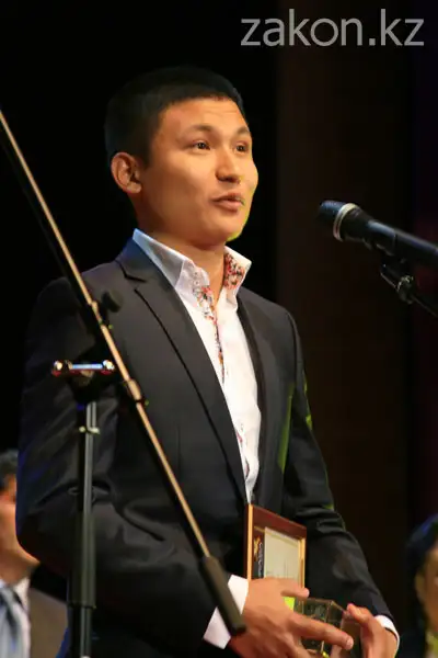 На МКФ «Евразия 2012» гран-при не вручили На МКФ «Евразия 2012» гран-при не вручили, фото - Новости Zakon.kz от 22.09.2012 04:42