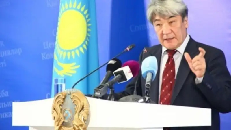 Казахстанцам предлагают брать пример с членов Правительства