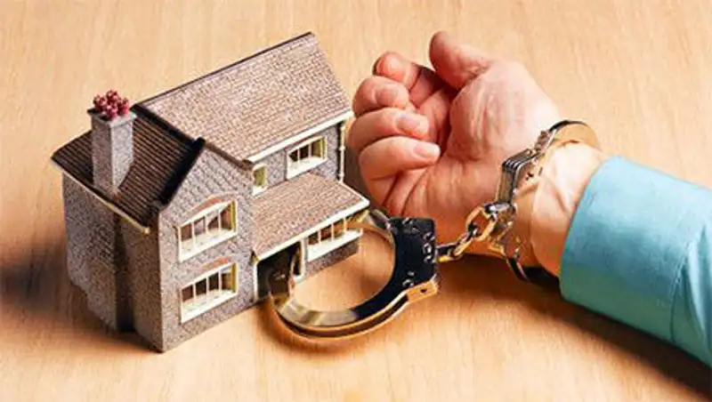 Ипотечники просят списать им все штрафы и пени, фото - Новости Zakon.kz от 21.11.2013 15:44