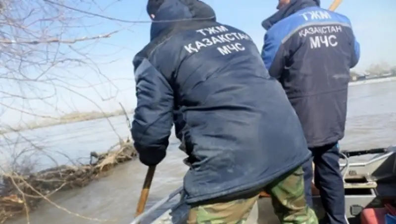 Девушка спрыгнула с моста в Иртыш, тело не обнаружено