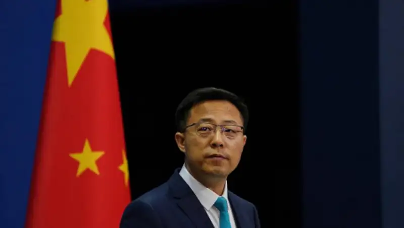 Китай вводит ограничения на работу ряда американских СМИ