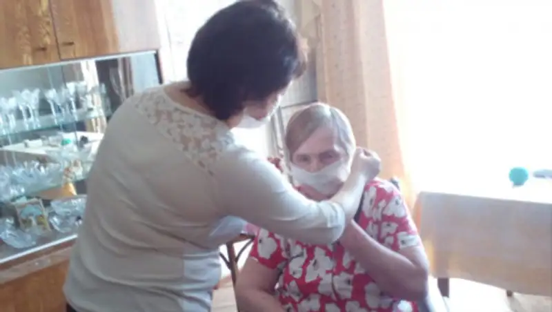 Почти полмиллиона жителей ВКО обеспечат многоразовыми масками