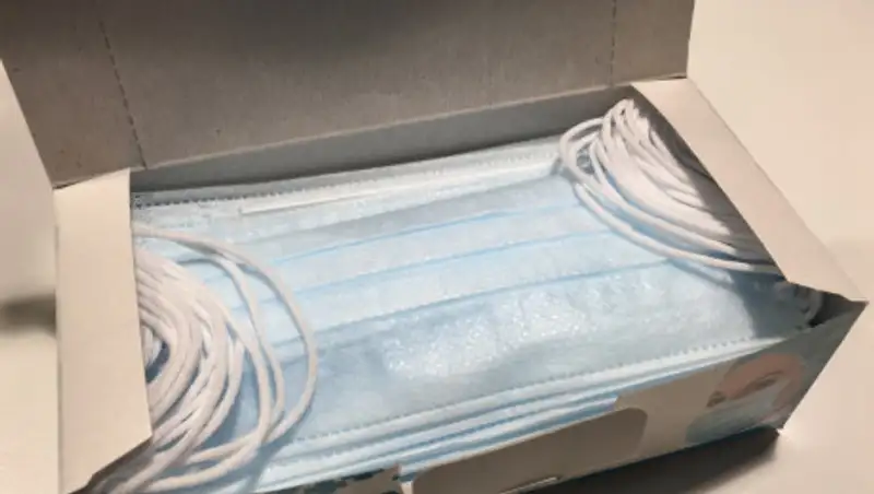 Пытающихся нажиться на нелегальной продаже масок и антисептиков выявили в Казахстане