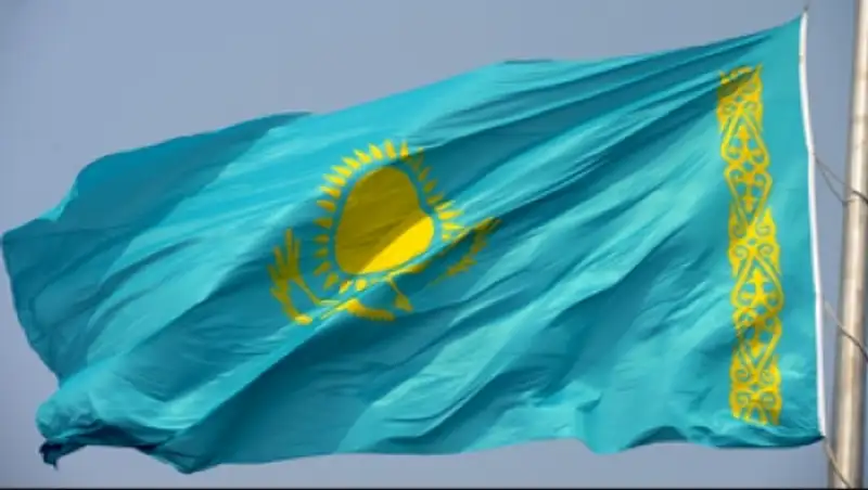 В Казахстане утверждены требования к изготовителям Флага и Герба РК