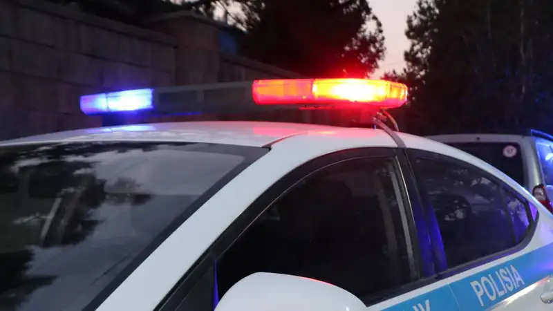 Окровавленный мужчина напугал устькаменогорцев