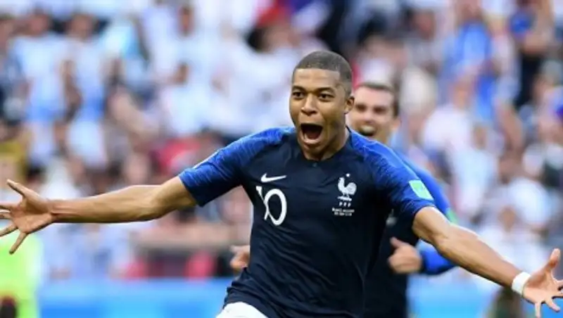 Сборная Франции обыграла Аргентину в 1/8 финала ЧМ-2018