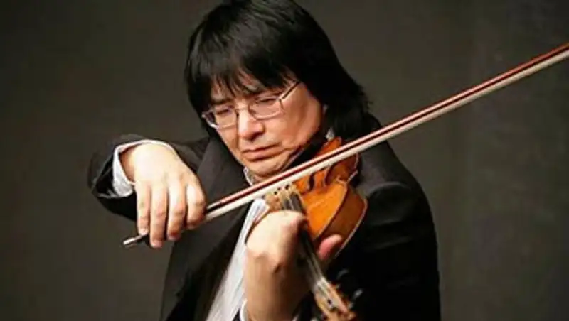 В Риме состоялся концерт казахстанского скрипача М.Бисенгалиева, фото - Новости Zakon.kz от 06.11.2013 15:40