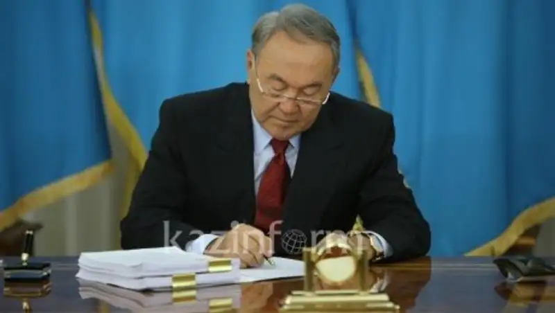 Назарбаев внес поправки в Указ о функционировании нацвалюты