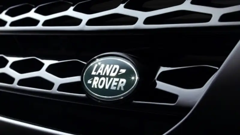 Новый Land Rover Defender появится в 2019 году