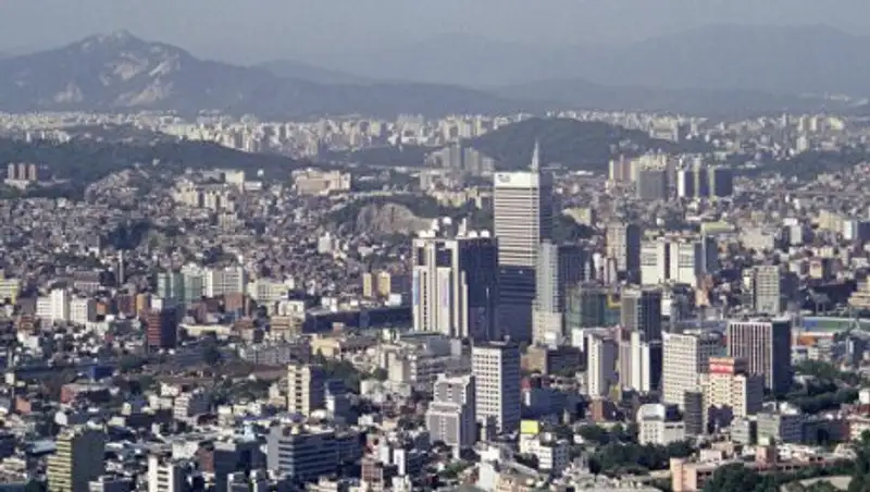 В Южной Корее идет досрочное голосование в преддверии президентских выборов