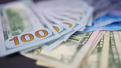 торги на бирже, фото - Новости Zakon.kz от 07.10.2022 15:37