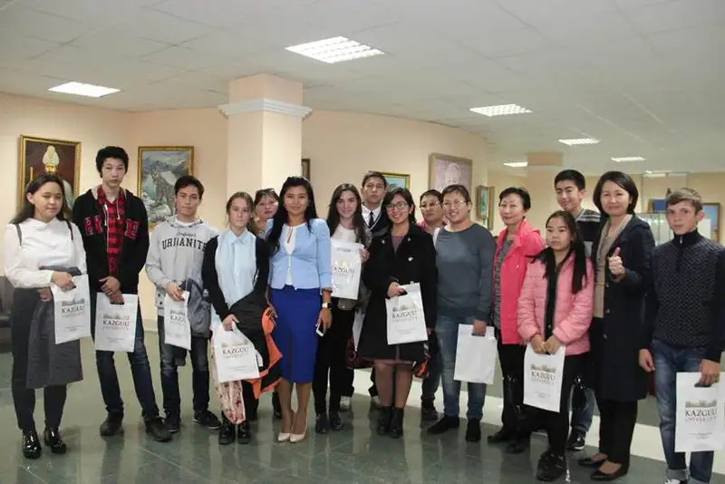 КАЗГЮУ поддерживает талантливую молодежь страны