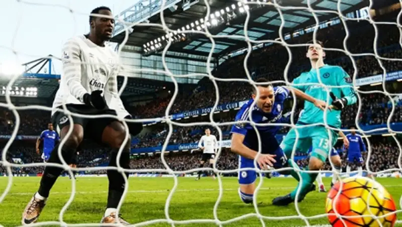 Не Северная Корея. Почему видеоповторы в футболе большое зло