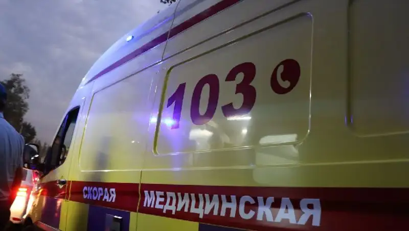 В Павлодаре мужчина погиб при падении с многоэтажного дома