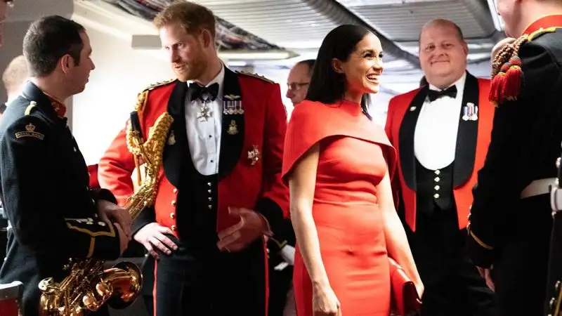 Принц Гарри и Меган Маркл перестанут критиковать августейших родственников