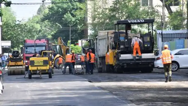 Улицу Гоголя в Нур-Султане перекрыли