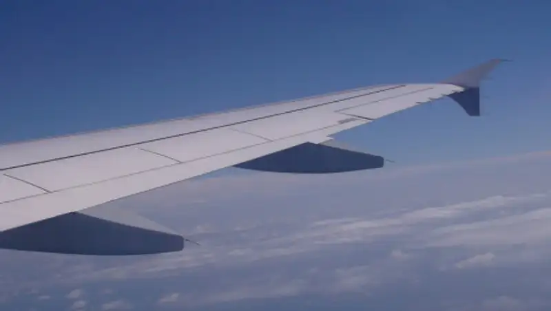 Пассажирский самолет едва не был сбит во время удара Израиля по Дамаску