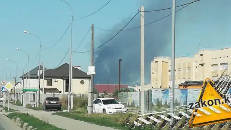 Пожарным удалось локализовать огонь в Алматы