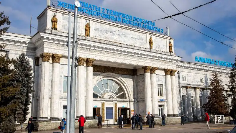 станция пассажиры , фото - Новости Zakon.kz от 21.01.2022 20:00