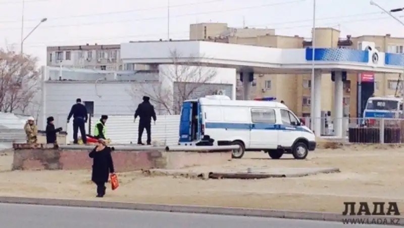 В Актау в канализационном колодце обнаружили труп