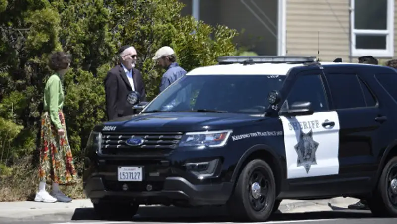 Подозреваемый в стрельбе в синагоге в Калифорнии задержан