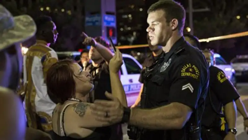 Американские СМИ назвали имя подозреваемого в стрельбе в Далласе