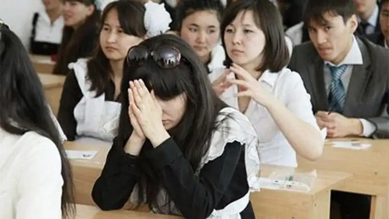 Уточнить списки детей с психическими заболеваниями из-за гибели ученика в столичной школе предлагают в МОН РК