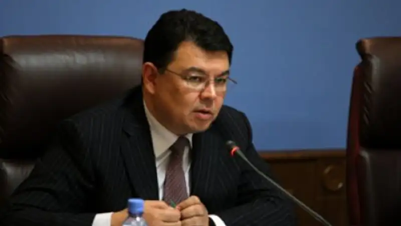 Министр энергетики посоветовал алматинцам переходить на сортировку мусора