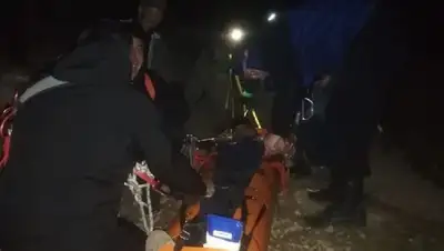 Помощь заблудившимся, фото - Новости Zakon.kz от 11.05.2022 21:08