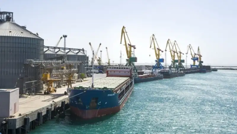 Перевозчикам товаров из Турции в РК советуют везти груз через порт Актау