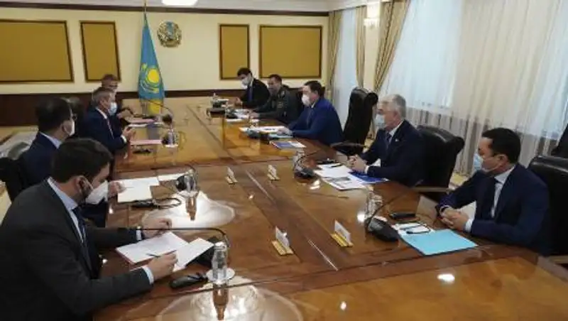 Мамин обсудил с руководством Airbus реализацию совместных проектов в Казахстане