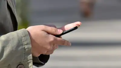 Спустя 27 лет мужчина нашел свою сестру в Актау, фото - Новости Zakon.kz от 21.02.2023 11:26