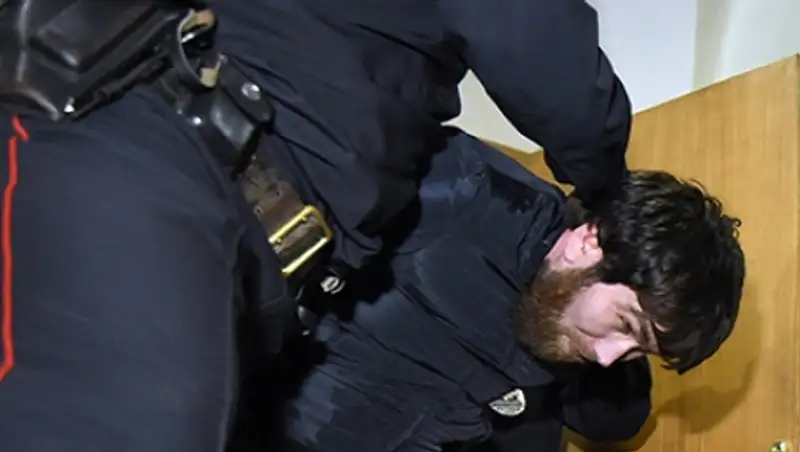 Суд продлил арест еще одному фигуранту дела об убийстве Немцова