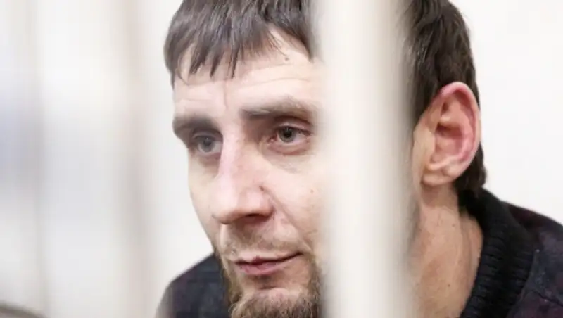 Обвиняемый в убийстве Немцова не убедил суд, пожаловавшись на пытки