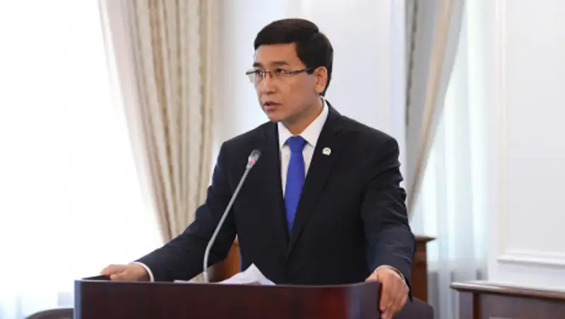 За что будут получать доплаты казахстанские учителя