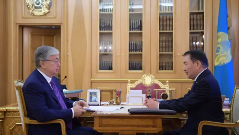 Токаеву рассказали о соблюдении конституционной законности в стране