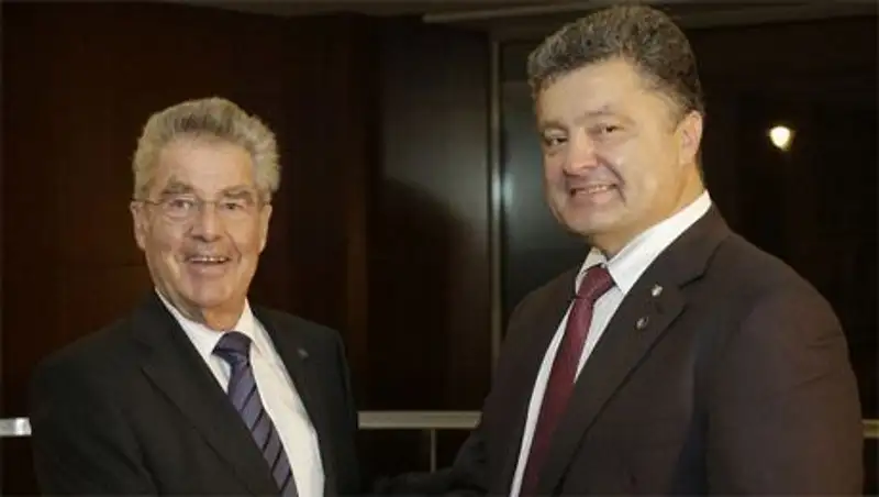Порошенко готов подписать экономическую часть соглашения c ЕС сразу после инаугурации