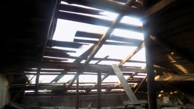 В Павлодарской области сорвало кровлю с жилого дома